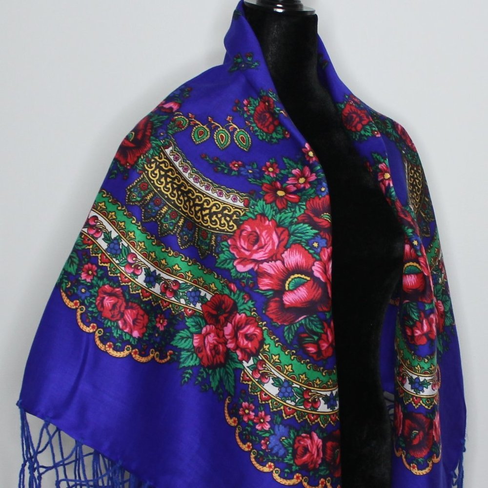 Traditional folklore scarf large blue floral new - Picture 3 of 7
